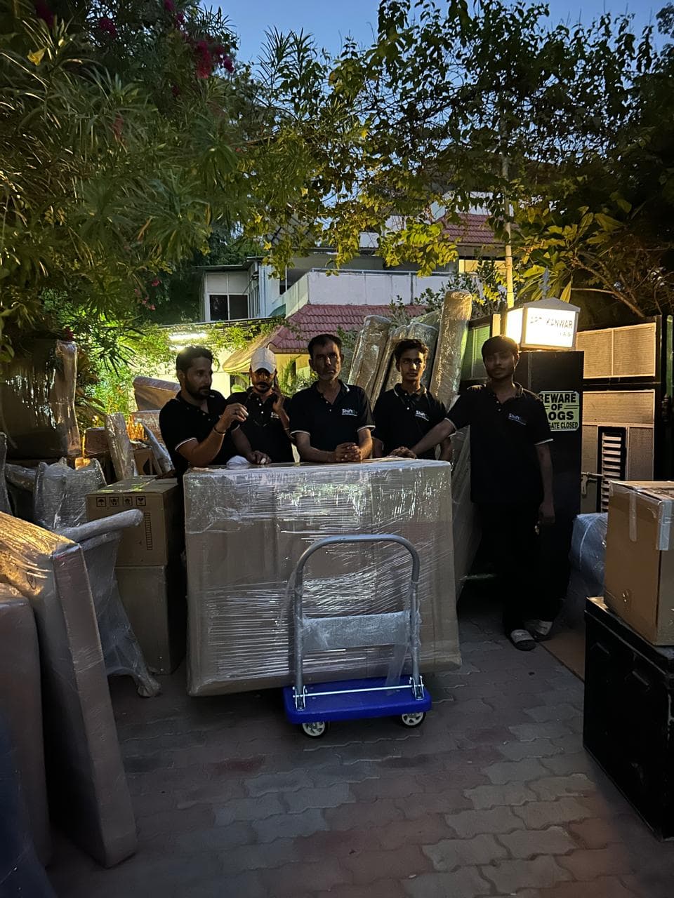 ShiftEro Ahmedabad to Delhi Bungalow Shifting