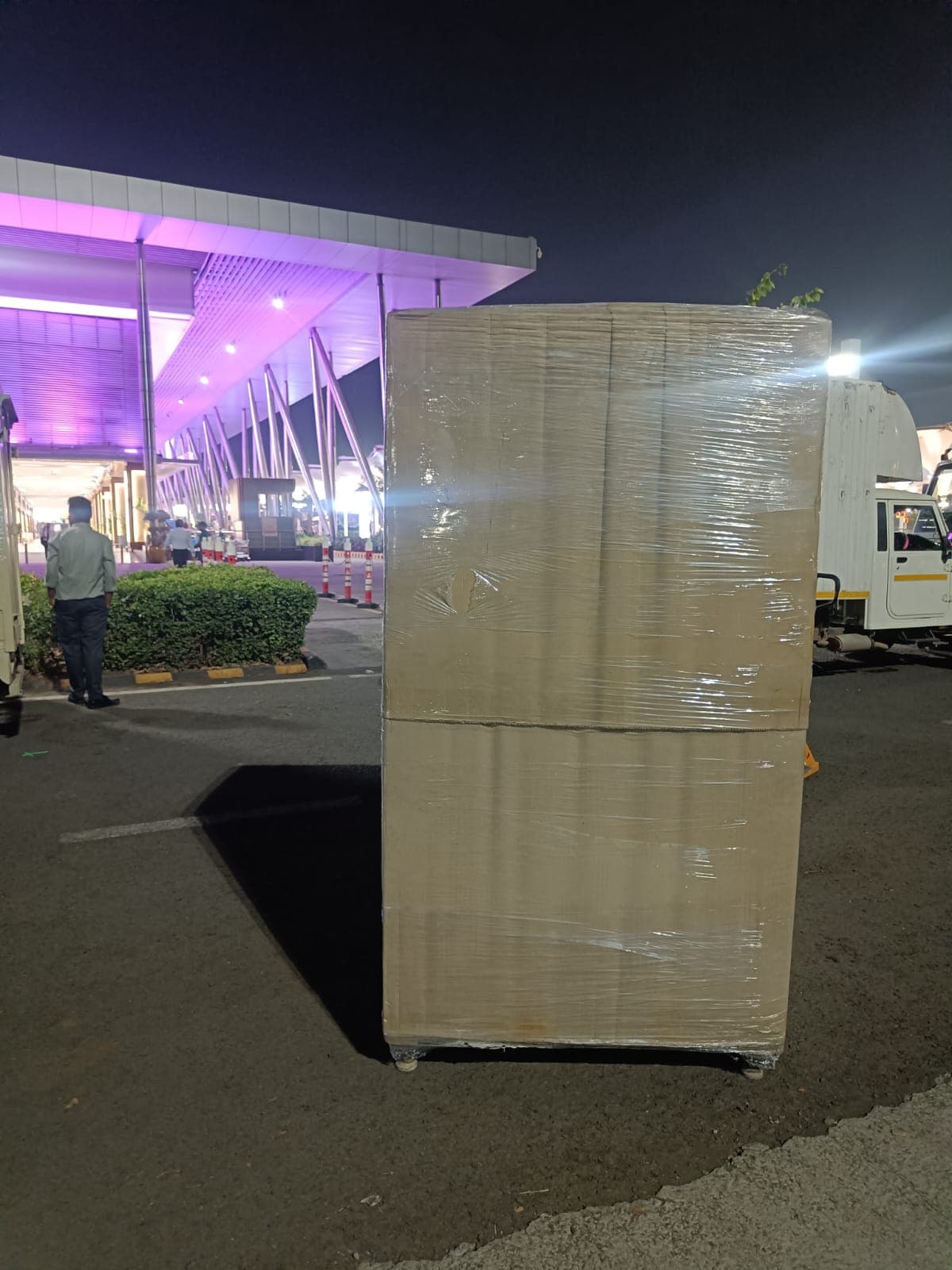 ShiftEro Ahmedabad Airport